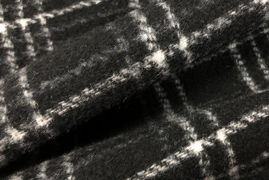 大衣面料廠家80%澳毛彈性格子毛呢面料